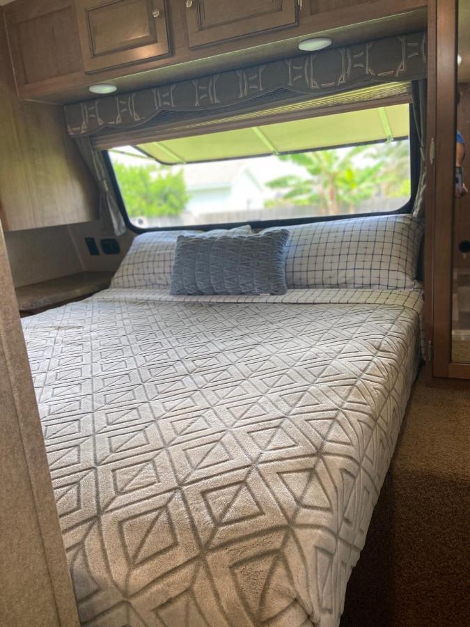 Cozy Camper - Free Parking Hotel Miami Ngoại thất bức ảnh