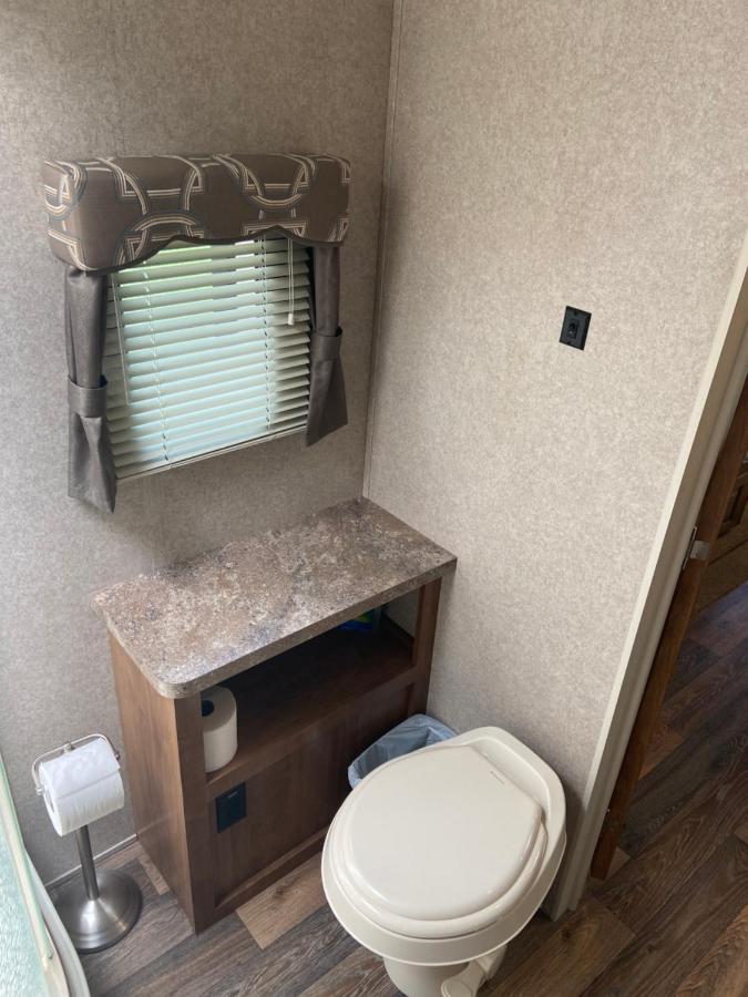Cozy Camper - Free Parking Hotel Miami Ngoại thất bức ảnh